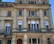 United Kingdom Bath and North Somerset Bath vacation rental compare prices direct by owner 16162709