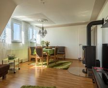 Germany Baden-Württemberg Meckenbeuren vacation rental compare prices direct by owner 29881393