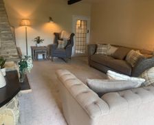 United Kingdom Derbyshire Dronfield vacation rental compare prices direct by owner 19407845
