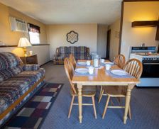 United States Missouri Branson West vacation rental compare prices direct by owner 18507007