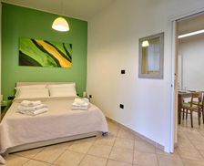 Italy Emilia-Romagna Marano sul Panaro vacation rental compare prices direct by owner 13011511