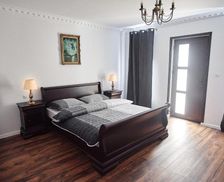 Romania Dâmboviţa Hulubeşti vacation rental compare prices direct by owner 13015800