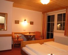 Austria Tyrol Holzgau vacation rental compare prices direct by owner 16087269