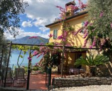 Italy Veneto Castelletto di Brenzone vacation rental compare prices direct by owner 6536129