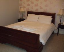 United Kingdom Gwynedd Barmouth vacation rental compare prices direct by owner 16173454