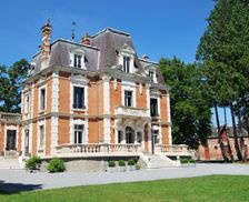 France Limousin Vallières vacation rental compare prices direct by owner 13012180