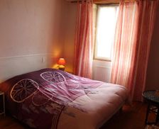 France Burgundy Bourg-le-Comte vacation rental compare prices direct by owner 12990125