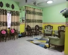 Malaysia Johor Kluang vacation rental compare prices direct by owner 13933918