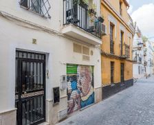 Spain Andalucía Seville vacation rental compare prices direct by owner 24879171