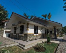 Indonesia West Java Purwakarta vacation rental compare prices direct by owner 18033281