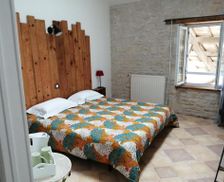 France Deux-Sèvres Saint-Hilaire-la-Palud vacation rental compare prices direct by owner 13767244