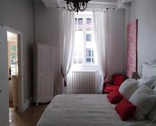 France Burgundy Mesmont vacation rental compare prices direct by owner 18103583