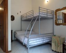 Italy Marche Offagna vacation rental compare prices direct by owner 13780386