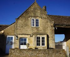 United Kingdom Gloucestershire Cirencester vacation rental compare prices direct by owner 18019350