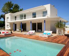 Spain Ibiza San Antonio Bay vacation rental compare prices direct by owner 11384973
