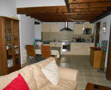 France Aquitaine Nanteuil-de-Bourzac vacation rental compare prices direct by owner 13519832