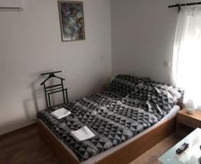 Hungary Pest Érd vacation rental compare prices direct by owner 13018737