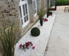 France Brittany Hôpital-Camfrout vacation rental compare prices direct by owner 29910439
