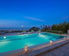 Greece Crete Hersonissos vacation rental compare prices direct by owner 16180864