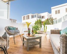 Spain Lanzarote Playa Blanca vacation rental compare prices direct by owner 7007628