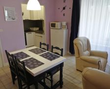 France Auvergne Chaudes-Aigues vacation rental compare prices direct by owner 14130209