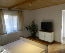 Romania Maramureş Vişeu de Sus vacation rental compare prices direct by owner 18802377