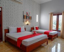 Indonesia Central Java Kalibanteng-kidul vacation rental compare prices direct by owner 14066782