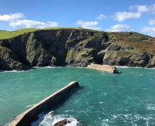 United Kingdom Cornwall Port Isaac vacation rental compare prices direct by owner 14709923