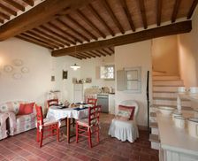 Italy Tuscany Monteroni dʼArbia vacation rental compare prices direct by owner 19373623