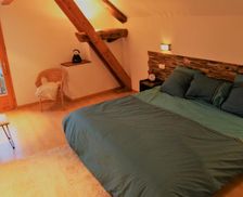 France Provence-Alpes-Côte d'Azur Chateauroux-les-Alpes vacation rental compare prices direct by owner 13668810