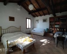 Italy Emilia-Romagna Ravarino vacation rental compare prices direct by owner 16114221