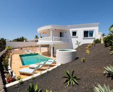 Spain Lanzarote Puerto Calero vacation rental compare prices direct by owner 18635271