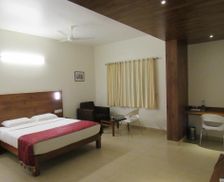 India Karnataka Hassan vacation rental compare prices direct by owner 13729398