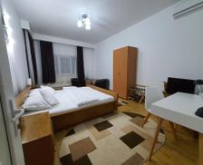 Romania Gorj Târgu Jiu vacation rental compare prices direct by owner 19104552