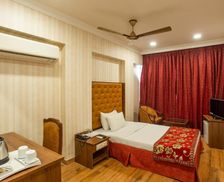 India Gujarat Rajkot vacation rental compare prices direct by owner 14659882