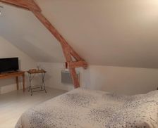 France Nord-Pas-de-Calais Lederzeele vacation rental compare prices direct by owner 16083686