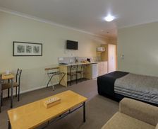 Australia Queensland Goondiwindi vacation rental compare prices direct by owner 13823419