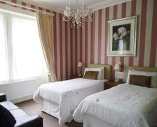 United Kingdom Somerset Weston-super-Mare vacation rental compare prices direct by owner 16100553