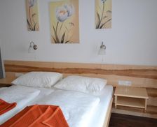 Austria Styria Gasen vacation rental compare prices direct by owner 13013138