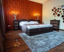 Hungary Komarom-Esztergom Csolnok vacation rental compare prices direct by owner 14078684
