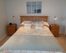 United Kingdom Dorset Portland vacation rental compare prices direct by owner 14317300