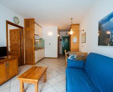 Italy Valle d'Aosta Gressoney-Saint-Jean vacation rental compare prices direct by owner 14720181