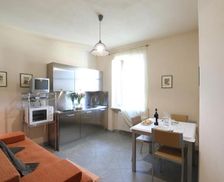 Italy Piedmont Verduno vacation rental compare prices direct by owner 16772614