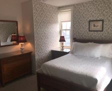 United States Rhode Island New Shoreham vacation rental compare prices direct by owner 17912049