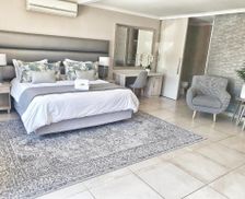South Africa Free State Bloemfontein vacation rental compare prices direct by owner 16333860