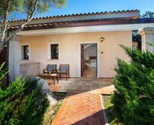 Italy Sardinia Arzachena vacation rental compare prices direct by owner 14062331