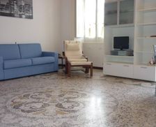 Italy Liguria Lavagna vacation rental compare prices direct by owner 14748560