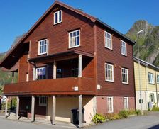 Norway Nordland Svolvær vacation rental compare prices direct by owner 17798612