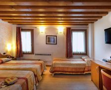 Italy Veneto Campagna Lupia vacation rental compare prices direct by owner 14006762