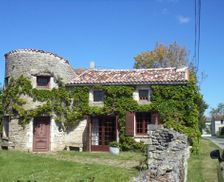 France New Aquitaine Balanzac vacation rental compare prices direct by owner 14145993